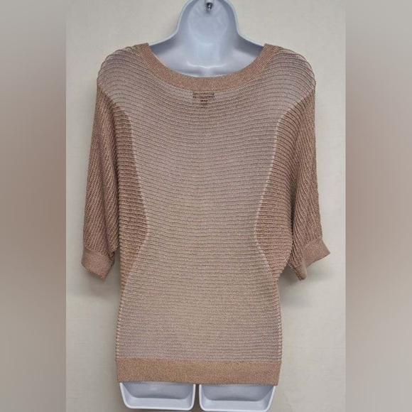 Express Knit Sweater XS Tan Batwing Sleeve Excellent Condition - Picture 2 of 5